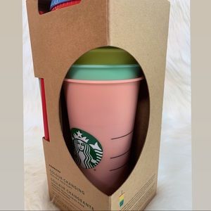 Starbucks color changing cups
